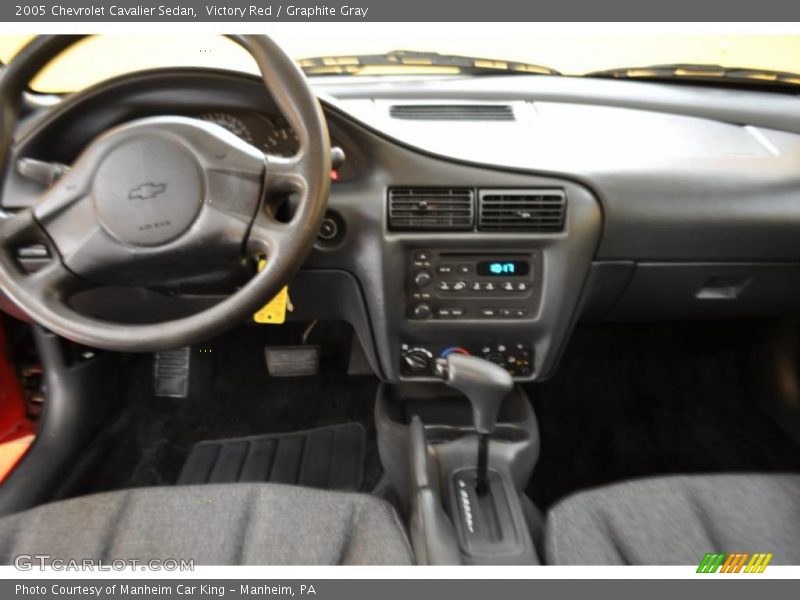 Victory Red / Graphite Gray 2005 Chevrolet Cavalier Sedan