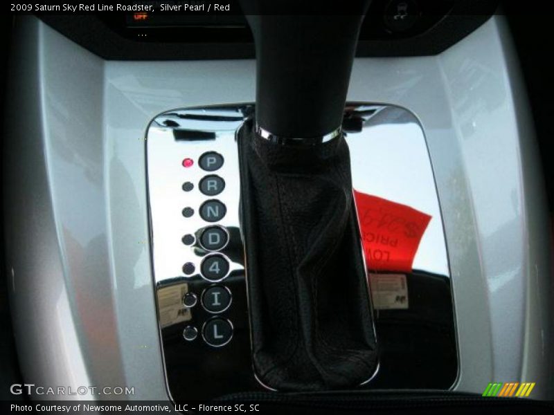 Silver Pearl / Red 2009 Saturn Sky Red Line Roadster