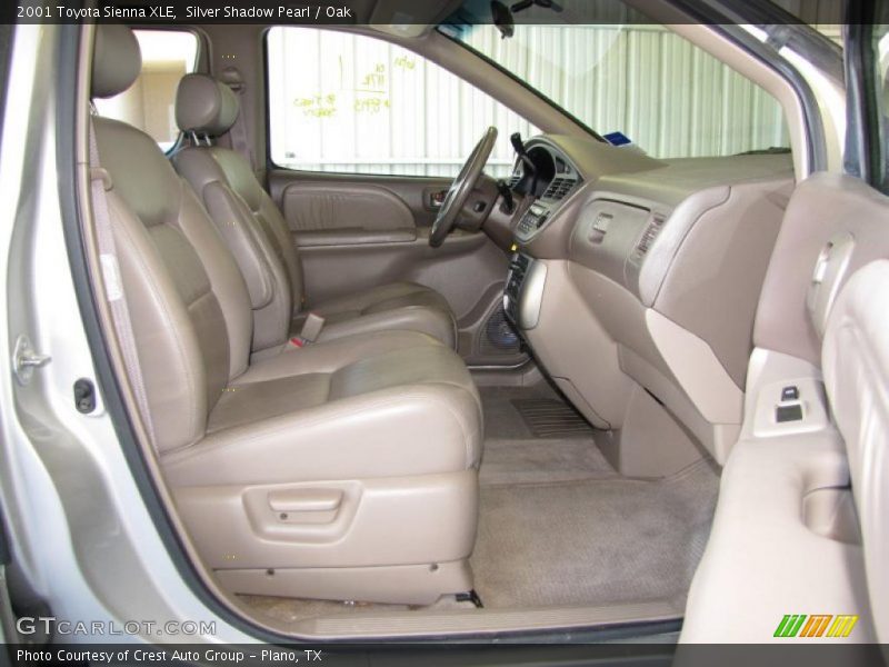 Silver Shadow Pearl / Oak 2001 Toyota Sienna XLE