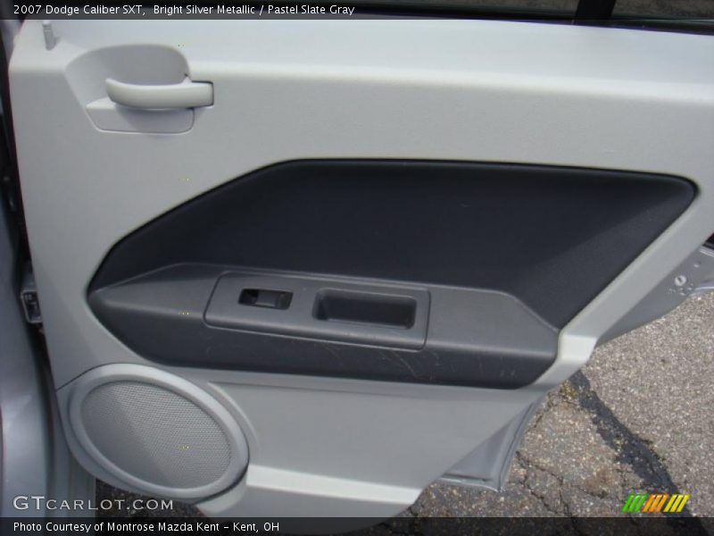 Bright Silver Metallic / Pastel Slate Gray 2007 Dodge Caliber SXT