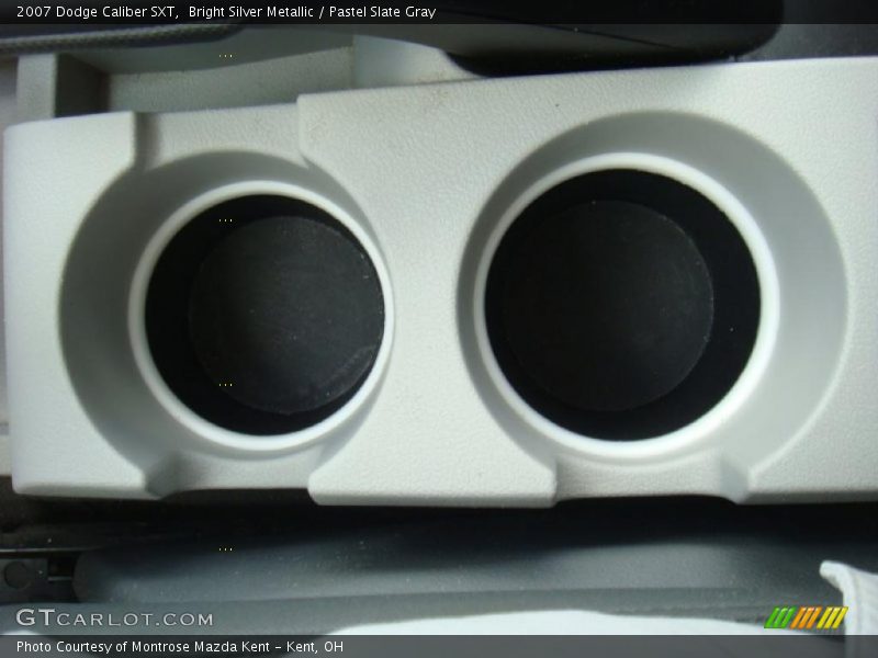 Bright Silver Metallic / Pastel Slate Gray 2007 Dodge Caliber SXT
