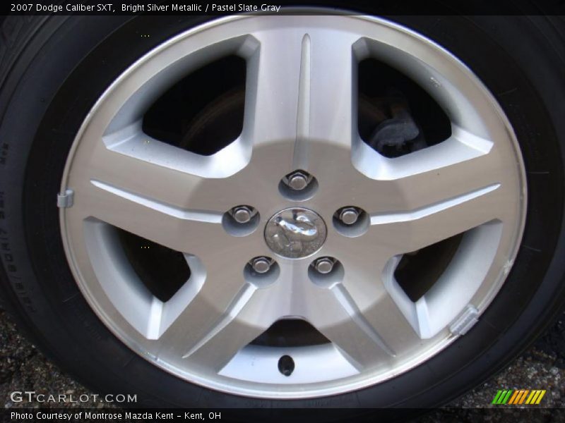 Bright Silver Metallic / Pastel Slate Gray 2007 Dodge Caliber SXT