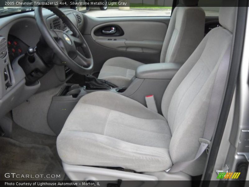 Silverstone Metallic / Light Gray 2005 Chevrolet TrailBlazer LS 4x4