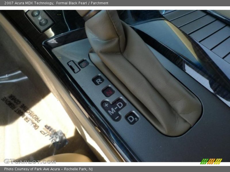 Formal Black Pearl / Parchment 2007 Acura MDX Technology