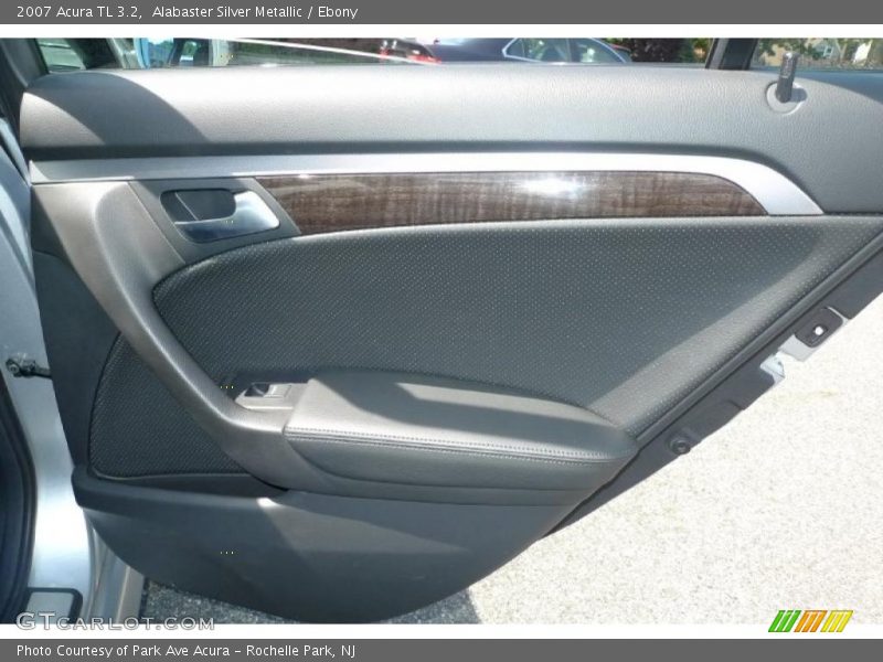 Alabaster Silver Metallic / Ebony 2007 Acura TL 3.2