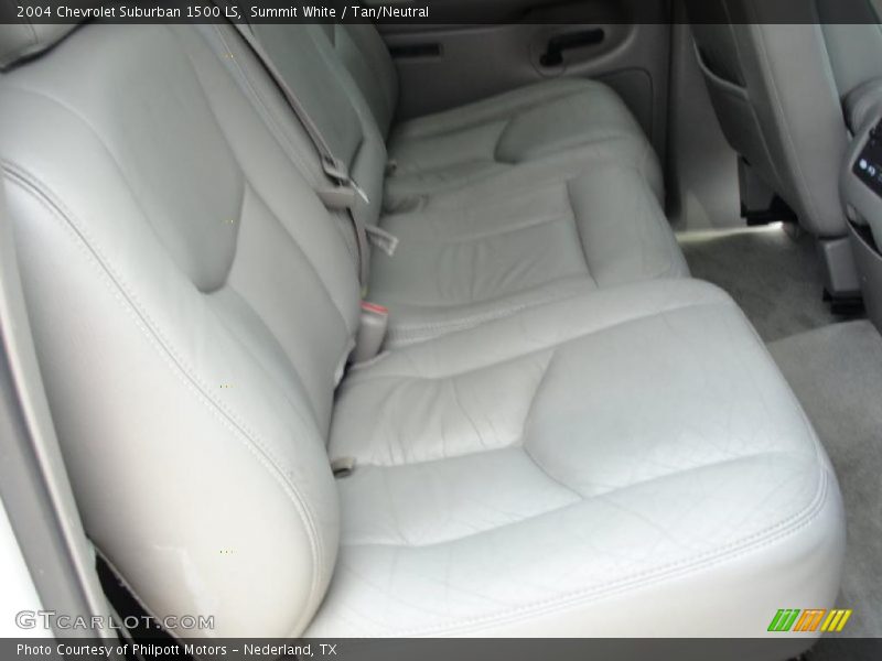 Summit White / Tan/Neutral 2004 Chevrolet Suburban 1500 LS
