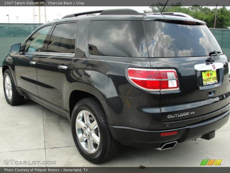 Charcoal Black / Gray 2007 Saturn Outlook XR