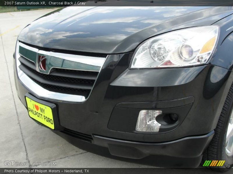 Charcoal Black / Gray 2007 Saturn Outlook XR