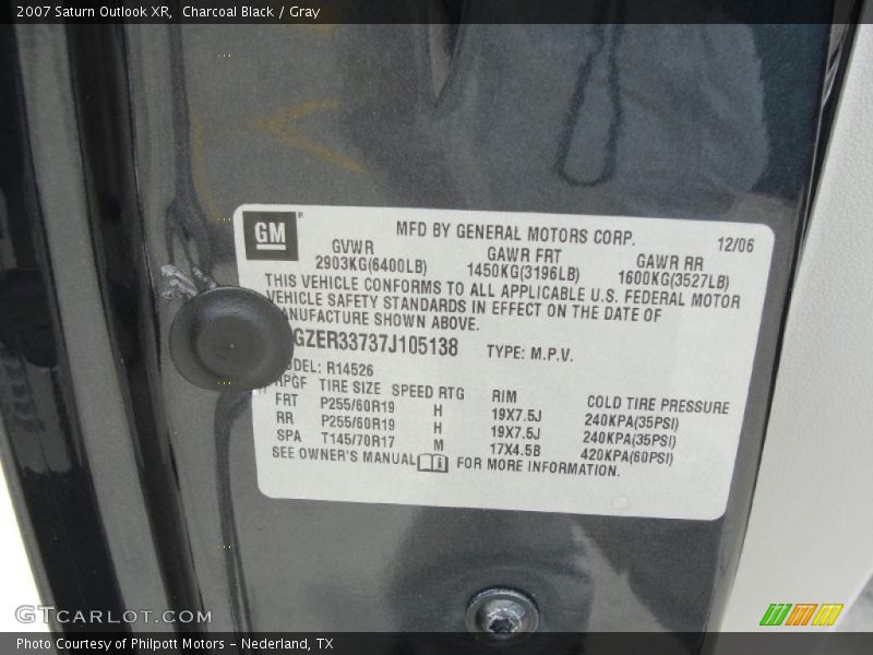 Charcoal Black / Gray 2007 Saturn Outlook XR