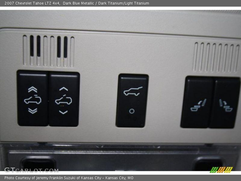 Dark Blue Metallic / Dark Titanium/Light Titanium 2007 Chevrolet Tahoe LTZ 4x4