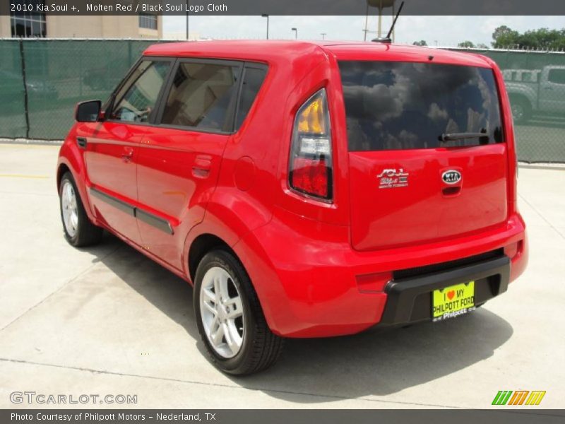 Molten Red / Black Soul Logo Cloth 2010 Kia Soul +