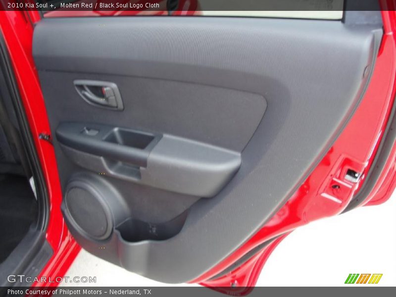 Molten Red / Black Soul Logo Cloth 2010 Kia Soul +