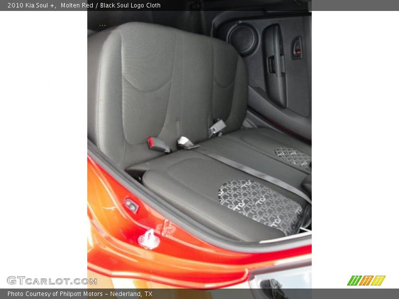 Molten Red / Black Soul Logo Cloth 2010 Kia Soul +