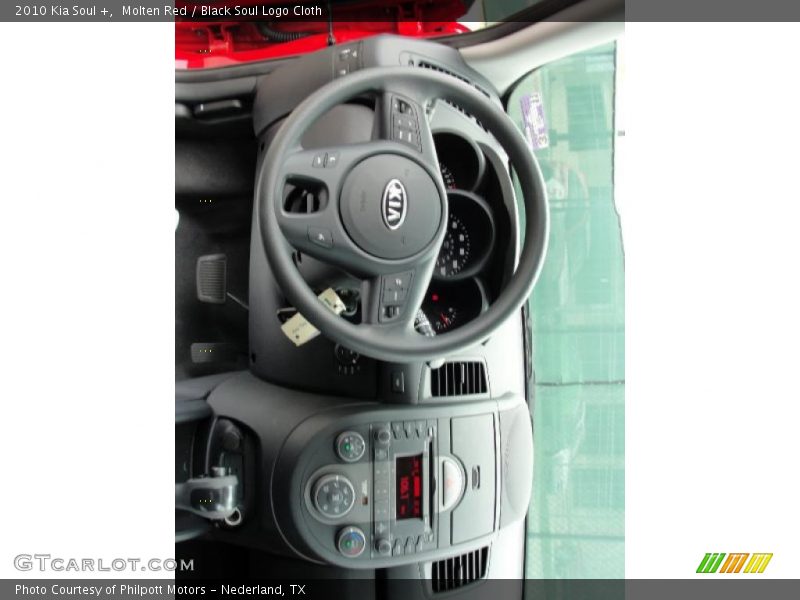 Molten Red / Black Soul Logo Cloth 2010 Kia Soul +