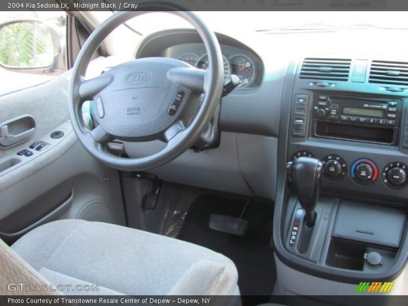 Midnight Black / Gray 2004 Kia Sedona LX