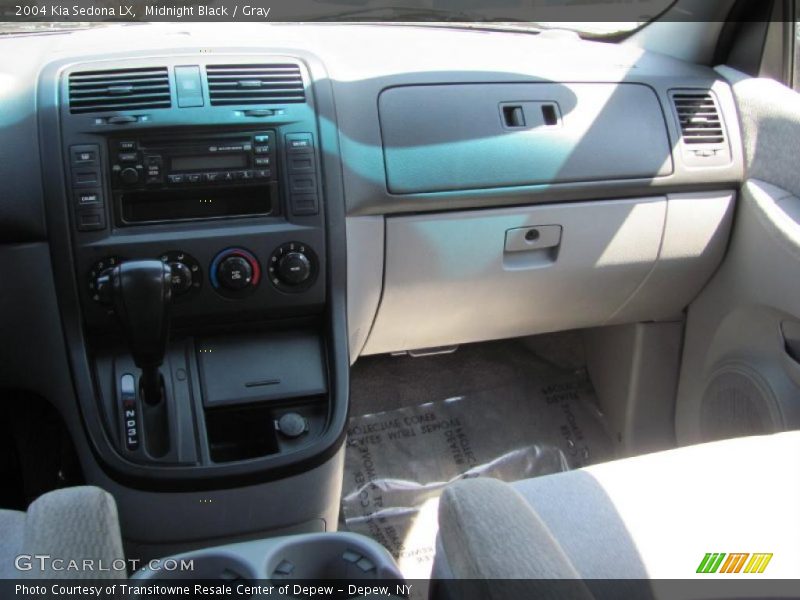 Midnight Black / Gray 2004 Kia Sedona LX