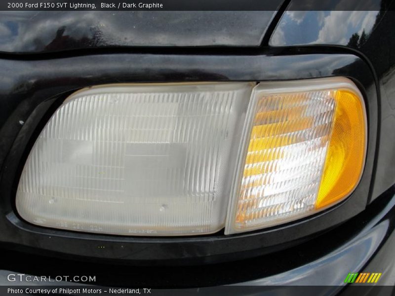 Black / Dark Graphite 2000 Ford F150 SVT Lightning