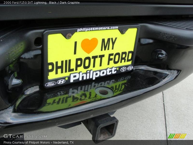 Black / Dark Graphite 2000 Ford F150 SVT Lightning