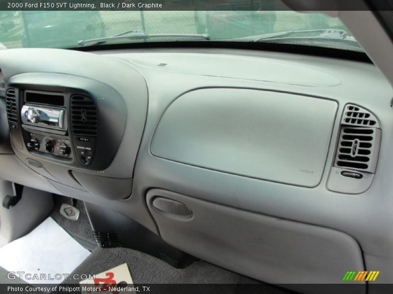 Black / Dark Graphite 2000 Ford F150 SVT Lightning