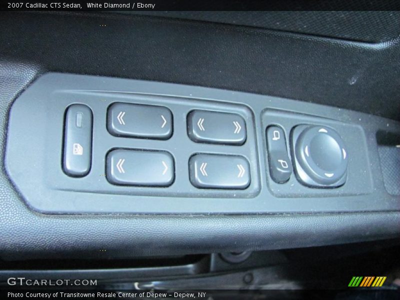 White Diamond / Ebony 2007 Cadillac CTS Sedan