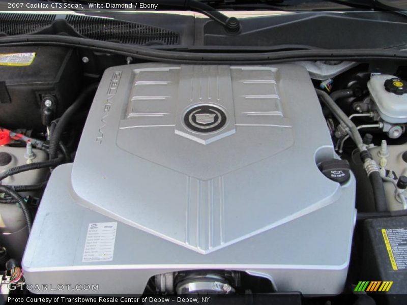 White Diamond / Ebony 2007 Cadillac CTS Sedan