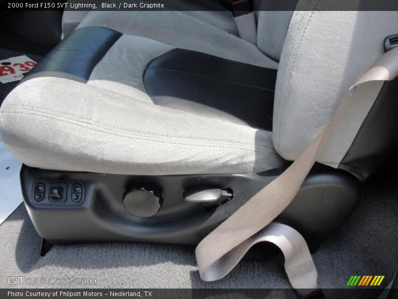 Black / Dark Graphite 2000 Ford F150 SVT Lightning