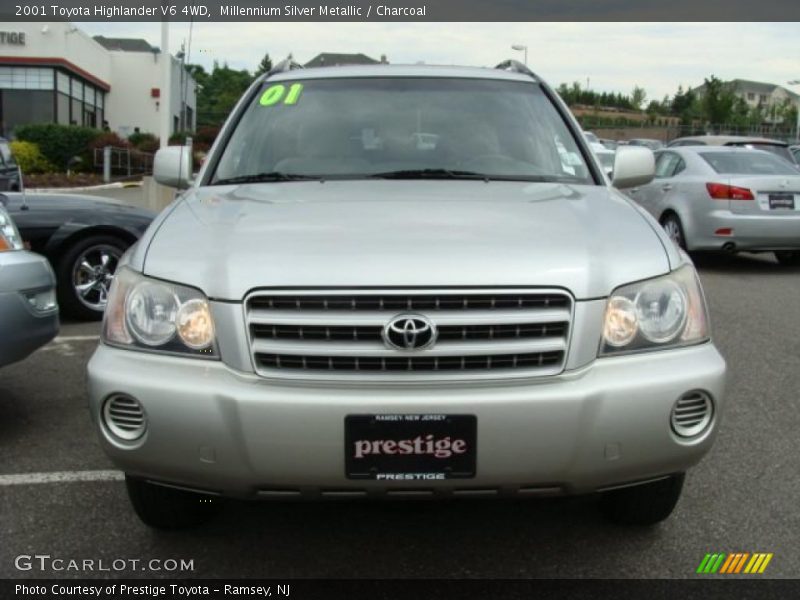 Millennium Silver Metallic / Charcoal 2001 Toyota Highlander V6 4WD