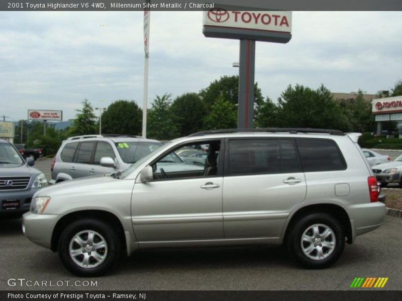 Millennium Silver Metallic / Charcoal 2001 Toyota Highlander V6 4WD