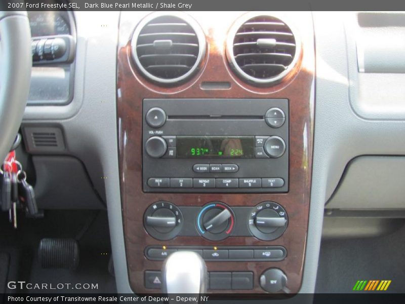 Dark Blue Pearl Metallic / Shale Grey 2007 Ford Freestyle SEL