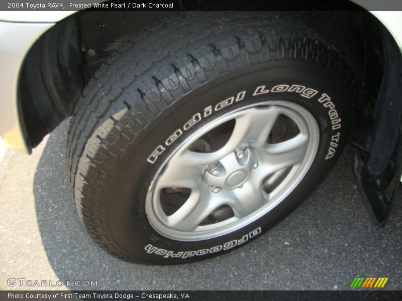 Frosted White Pearl / Dark Charcoal 2004 Toyota RAV4