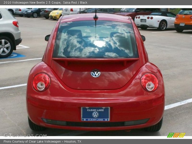 Salsa Red / Black 2010 Volkswagen New Beetle 2.5 Coupe