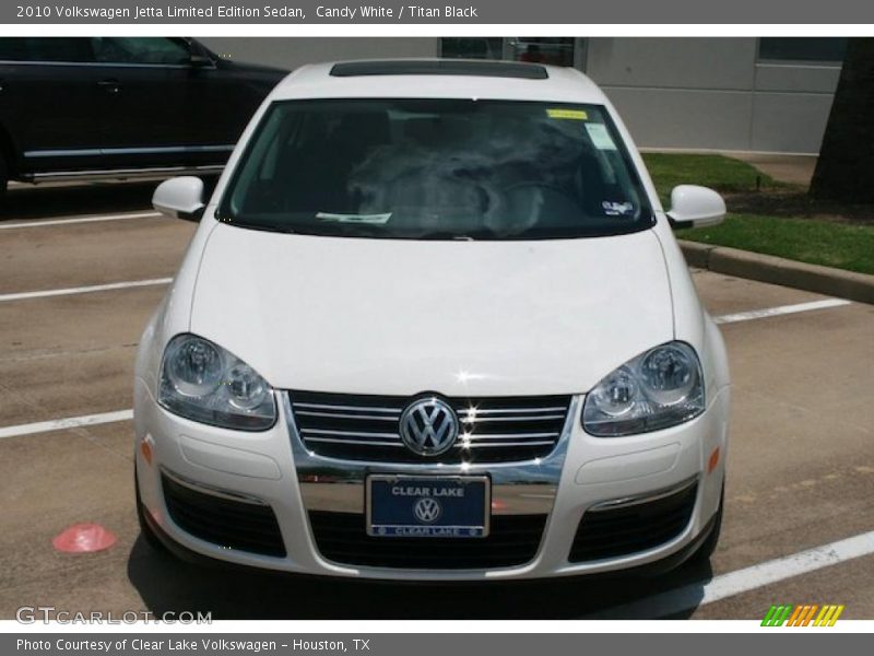 Candy White / Titan Black 2010 Volkswagen Jetta Limited Edition Sedan