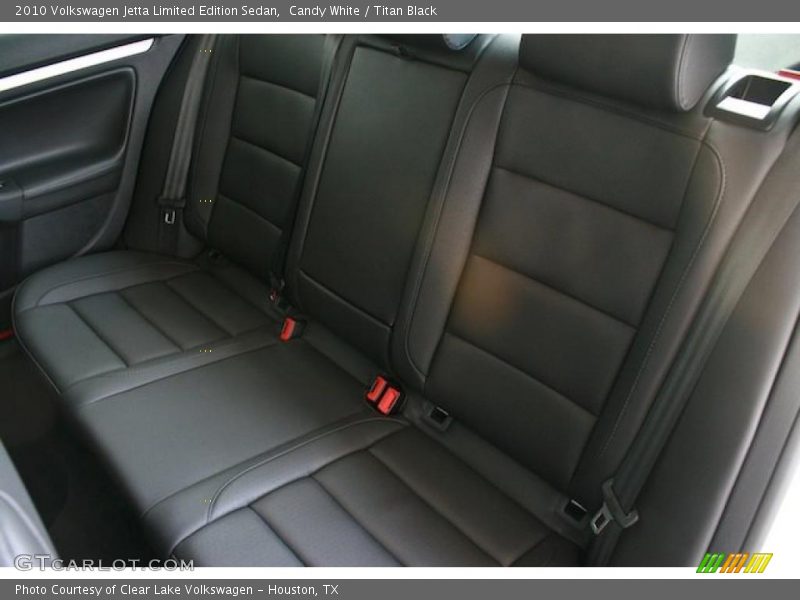 Candy White / Titan Black 2010 Volkswagen Jetta Limited Edition Sedan