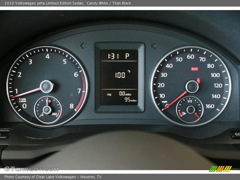 Candy White / Titan Black 2010 Volkswagen Jetta Limited Edition Sedan