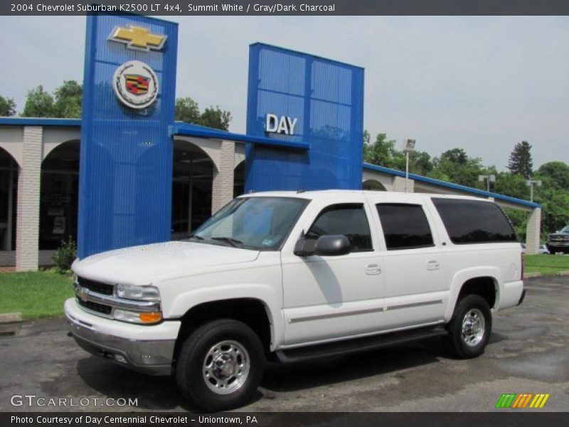 Summit White / Gray/Dark Charcoal 2004 Chevrolet Suburban K2500 LT 4x4
