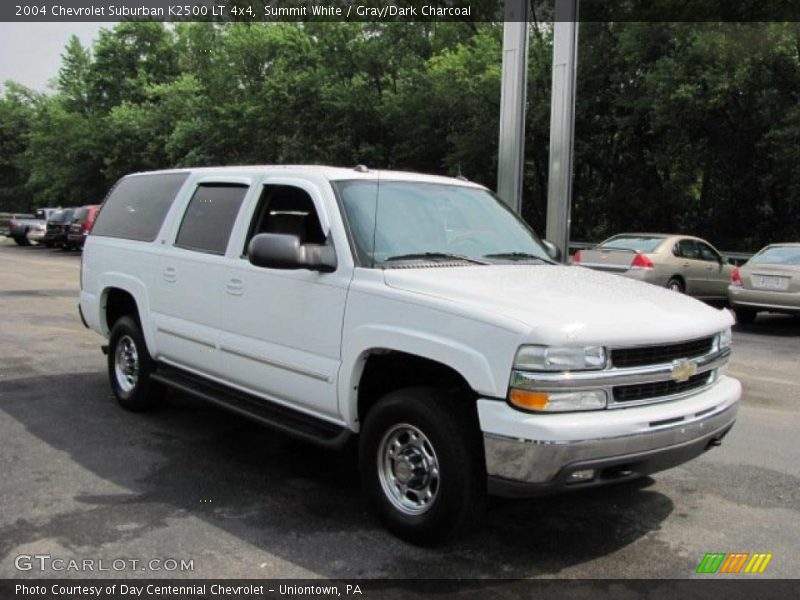 Summit White / Gray/Dark Charcoal 2004 Chevrolet Suburban K2500 LT 4x4