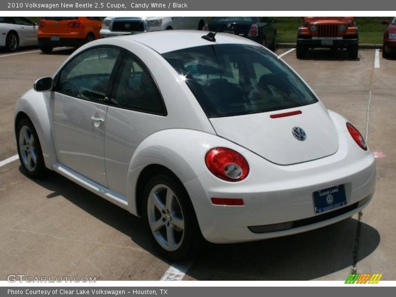 Candy White / Black 2010 Volkswagen New Beetle 2.5 Coupe