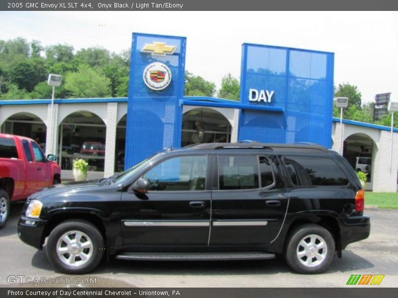 Onyx Black / Light Tan/Ebony 2005 GMC Envoy XL SLT 4x4