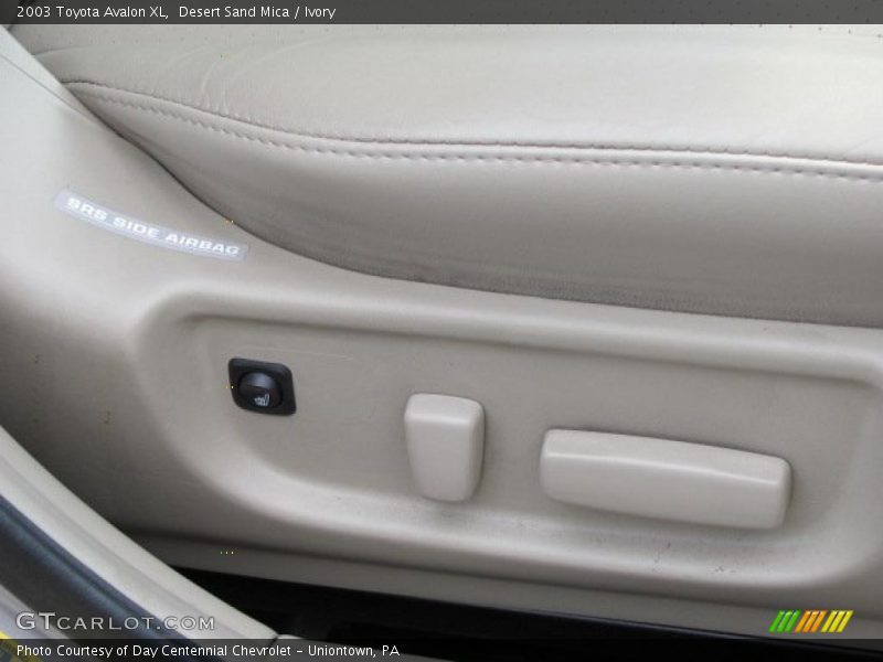 Desert Sand Mica / Ivory 2003 Toyota Avalon XL