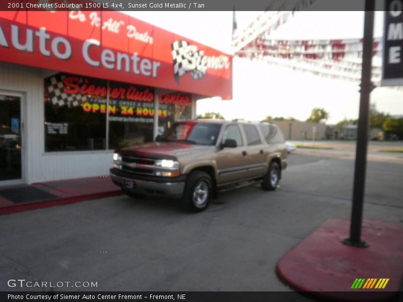 Sunset Gold Metallic / Tan 2001 Chevrolet Suburban 1500 LS 4x4