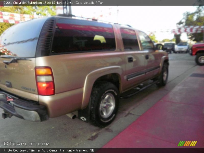Sunset Gold Metallic / Tan 2001 Chevrolet Suburban 1500 LS 4x4