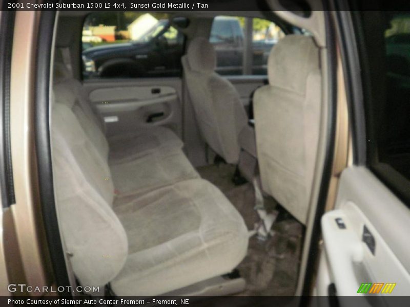 Sunset Gold Metallic / Tan 2001 Chevrolet Suburban 1500 LS 4x4