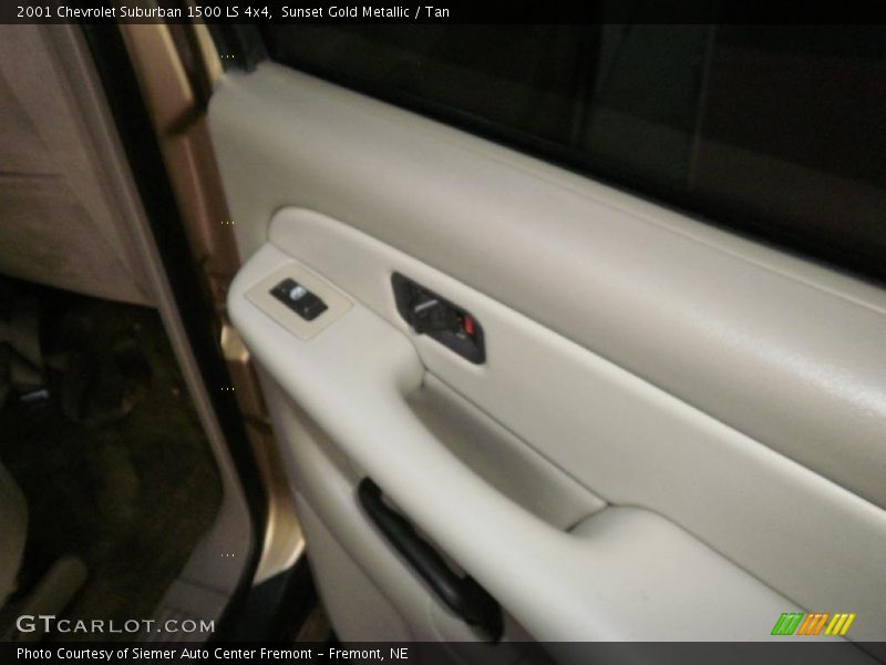 Sunset Gold Metallic / Tan 2001 Chevrolet Suburban 1500 LS 4x4