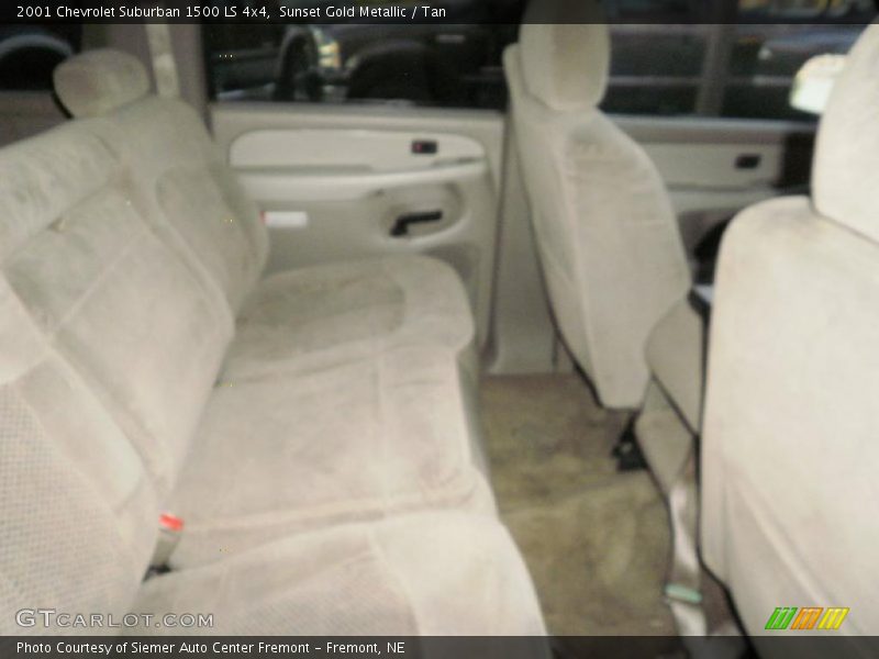 Sunset Gold Metallic / Tan 2001 Chevrolet Suburban 1500 LS 4x4