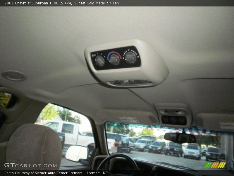 Sunset Gold Metallic / Tan 2001 Chevrolet Suburban 1500 LS 4x4