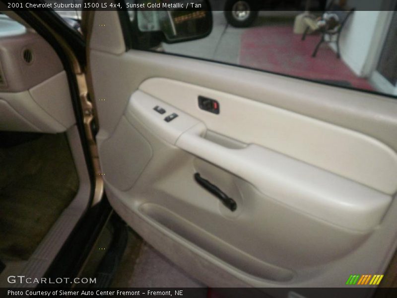 Sunset Gold Metallic / Tan 2001 Chevrolet Suburban 1500 LS 4x4