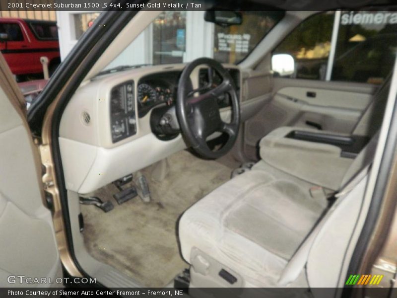 Sunset Gold Metallic / Tan 2001 Chevrolet Suburban 1500 LS 4x4
