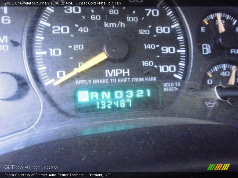 Sunset Gold Metallic / Tan 2001 Chevrolet Suburban 1500 LS 4x4