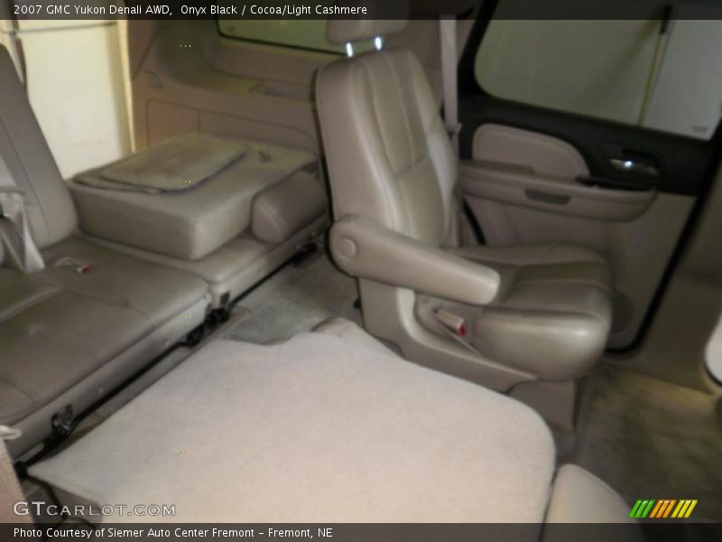 Onyx Black / Cocoa/Light Cashmere 2007 GMC Yukon Denali AWD