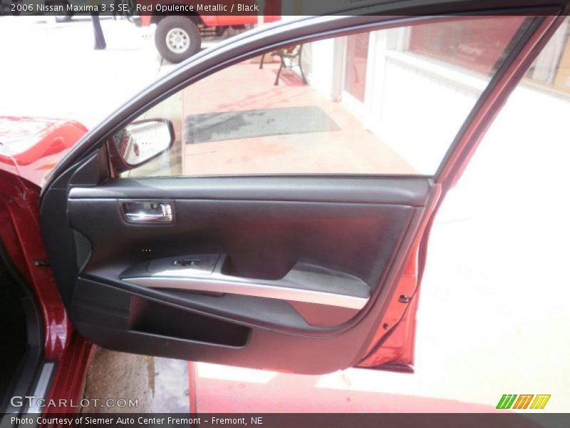 Red Opulence Metallic / Black 2006 Nissan Maxima 3.5 SE